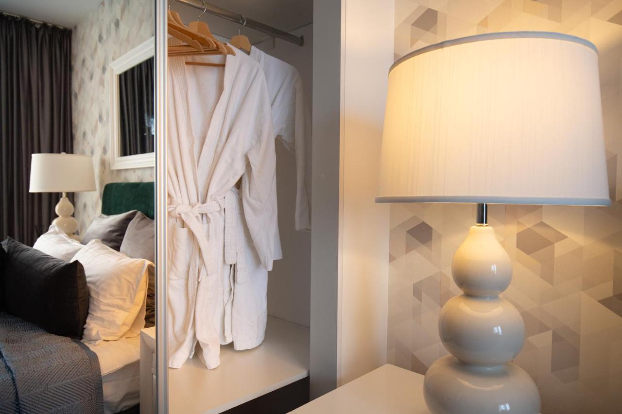 Metropole Apartments Royal Ateneum Букурещ Екстериор снимка