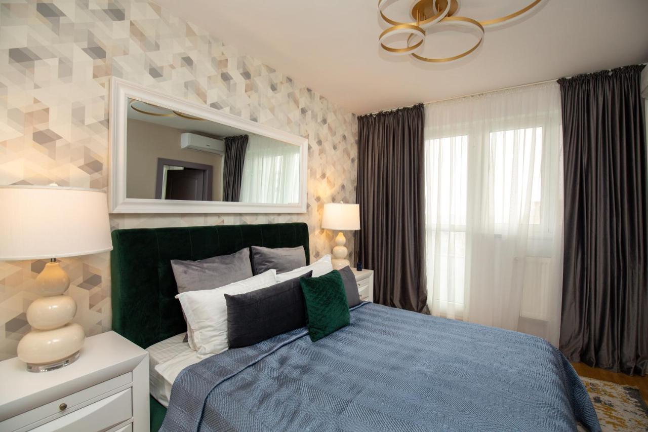 Metropole Apartments Royal Ateneum Букурещ Екстериор снимка
